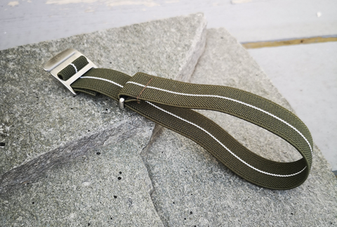 Froskemann Elastic Strap – Olive Green w/ White Pinstripe